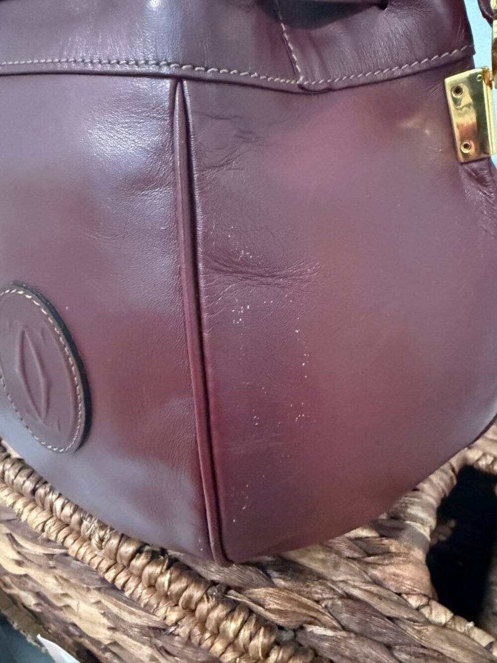 Vintage Must de Cartier Bordeaux Leather Drawstring Bucket Bag Gold Hardware - Picture 8 of 10